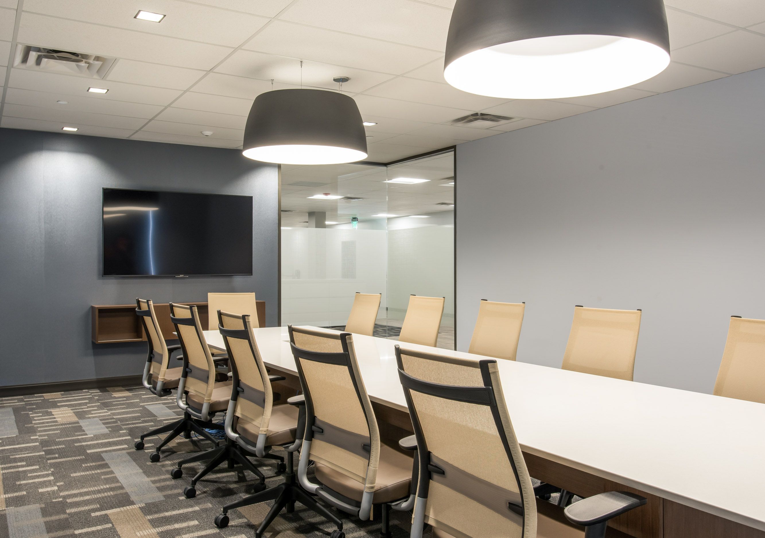 READER'S WHOLESALE DISTRIBUTORS LTD. Mohle Design